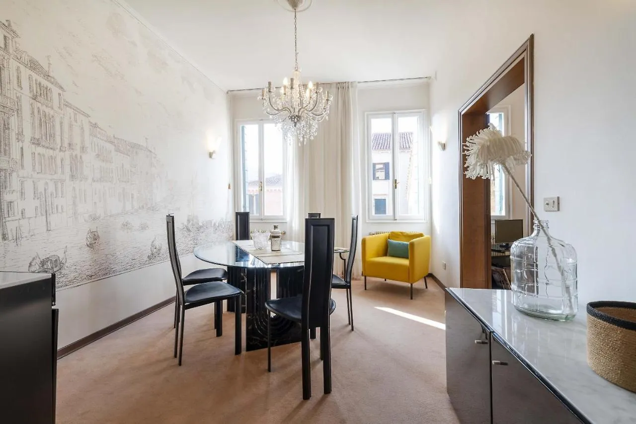 Campo San Toma' - Tiffany Apartment Venice 0*,